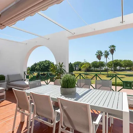 Elegante En La Quinta Golf Marbella Apartment *