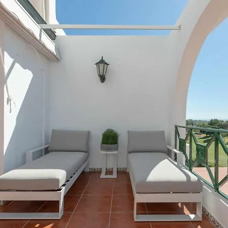 Elegante En La Quinta Golf Marbella Apartment